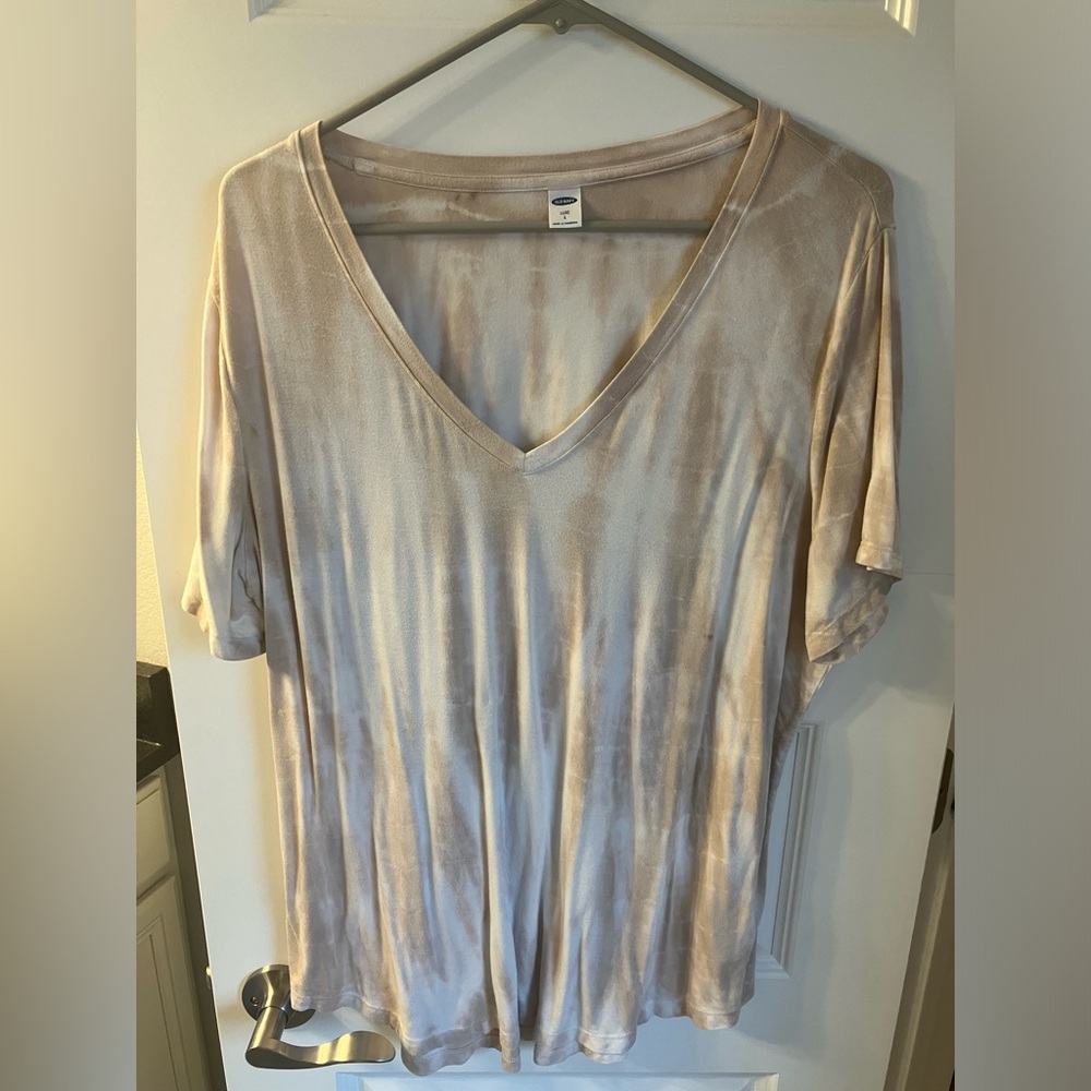 Old Navy Luxe beige Ty dye blouse